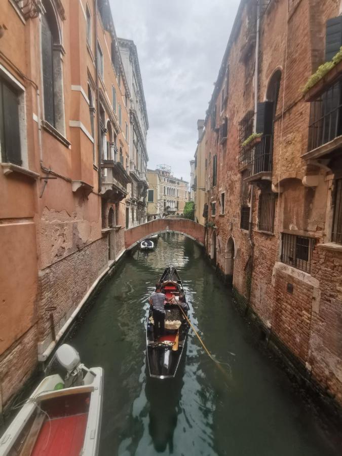 Canal View Studio Flat Velence Kültér fotó